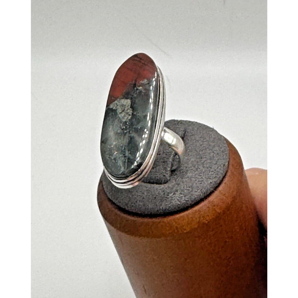 Seftonite Bloodstone Natural Gemstone Ring .925 Stone Ring Sz 5.5 - 7.69 Grams - Picture 1 of 4